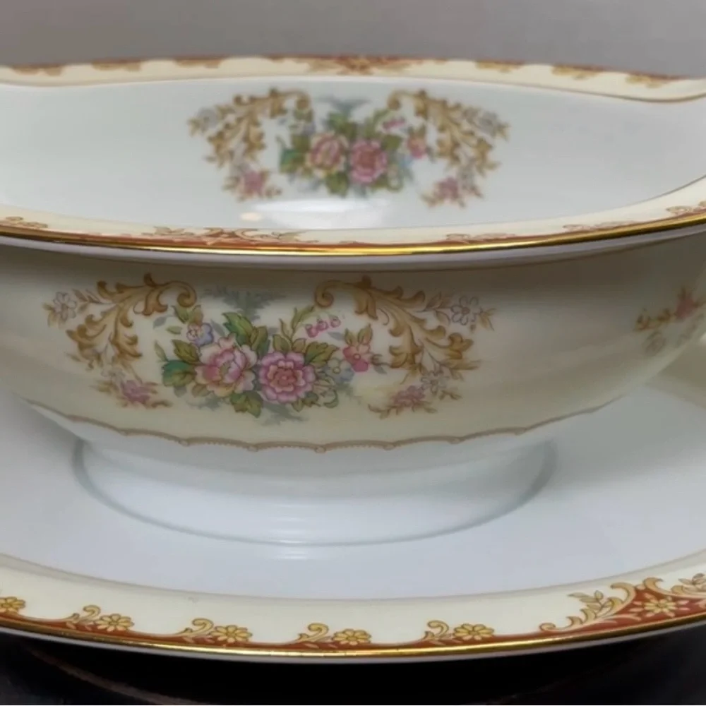 Noritake China Cardinal Rose Gravy Sauce Boat w Attached Tray Occupied Japan